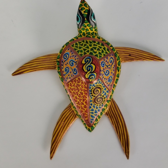 ROCIO HERNANDEZ ARRAZOLA XOXO OAX WOOD SEA TURTLE - Picture 6 of 10